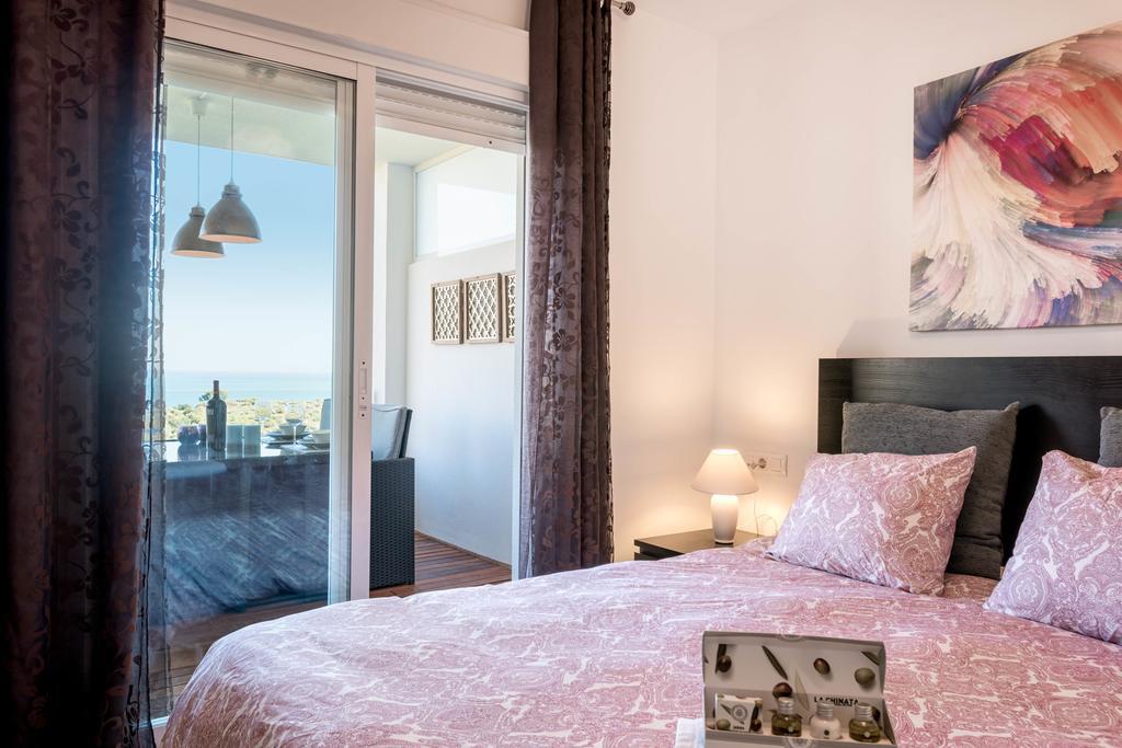 Carvajal Luxury Apartments - Free Parking 丰希罗拉 外观 照片